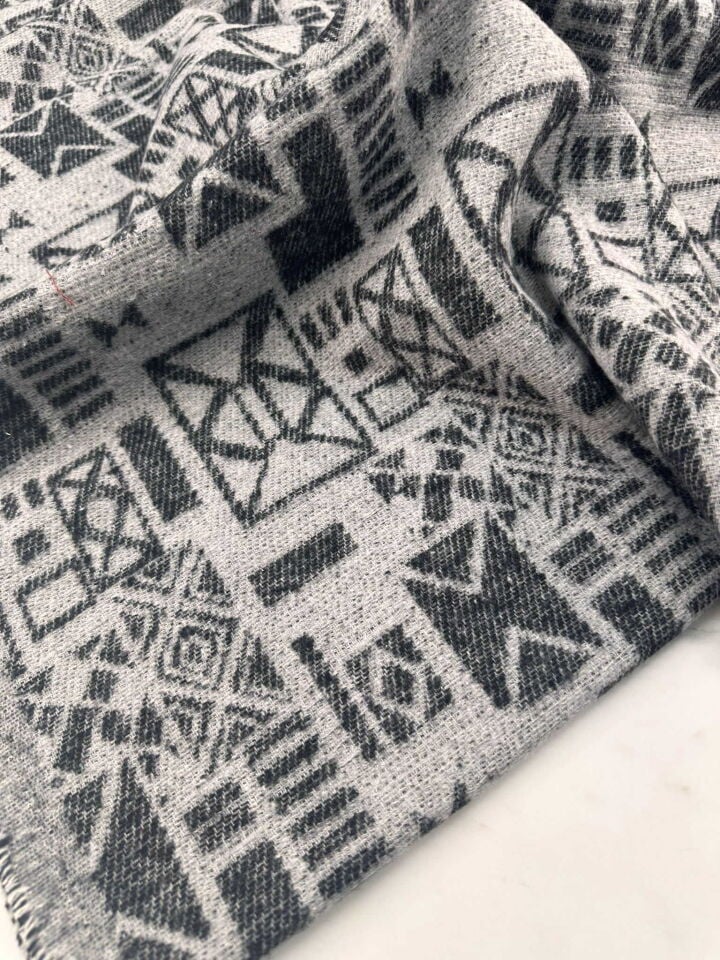 Kilim Desen Akrilik Kışlık Kumaş Elbise Etek Ceket