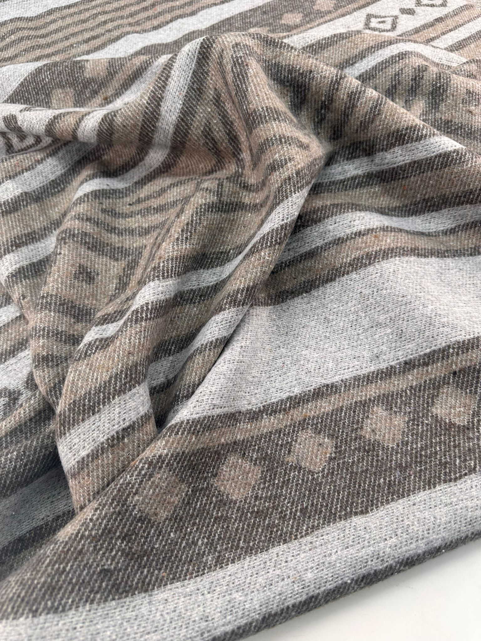 Kilim Desen Akrilik Kışlık Kumaş Elbise Etek Ceket