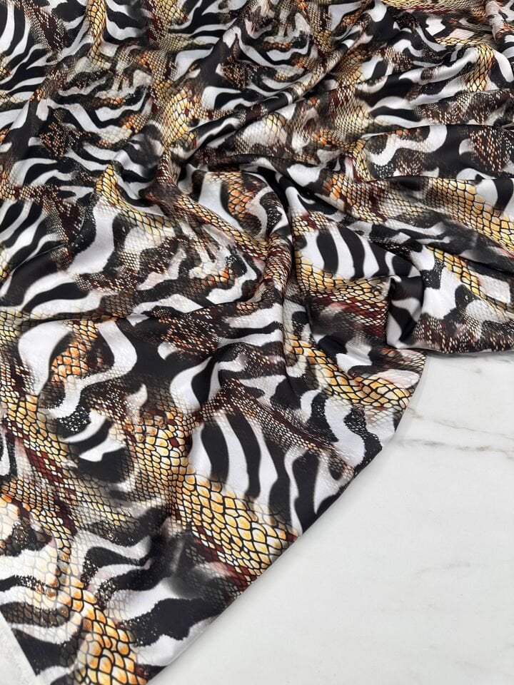 Zebra Desen Elbiselik Gömleklik İpek Saten Kumaş