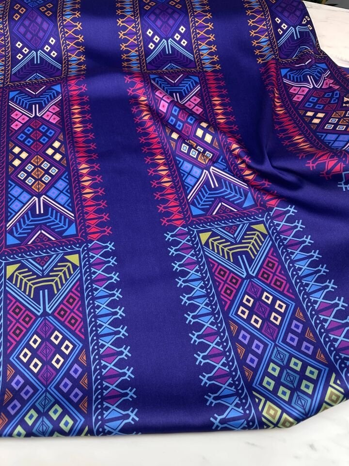 Fantazi Desen Elbiselik Gömleklik İpek Saten Kumaş