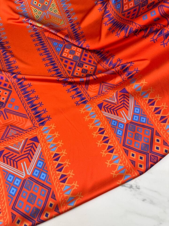 Fantazi Desen Elbiselik Gömleklik İpek Saten Kumaş