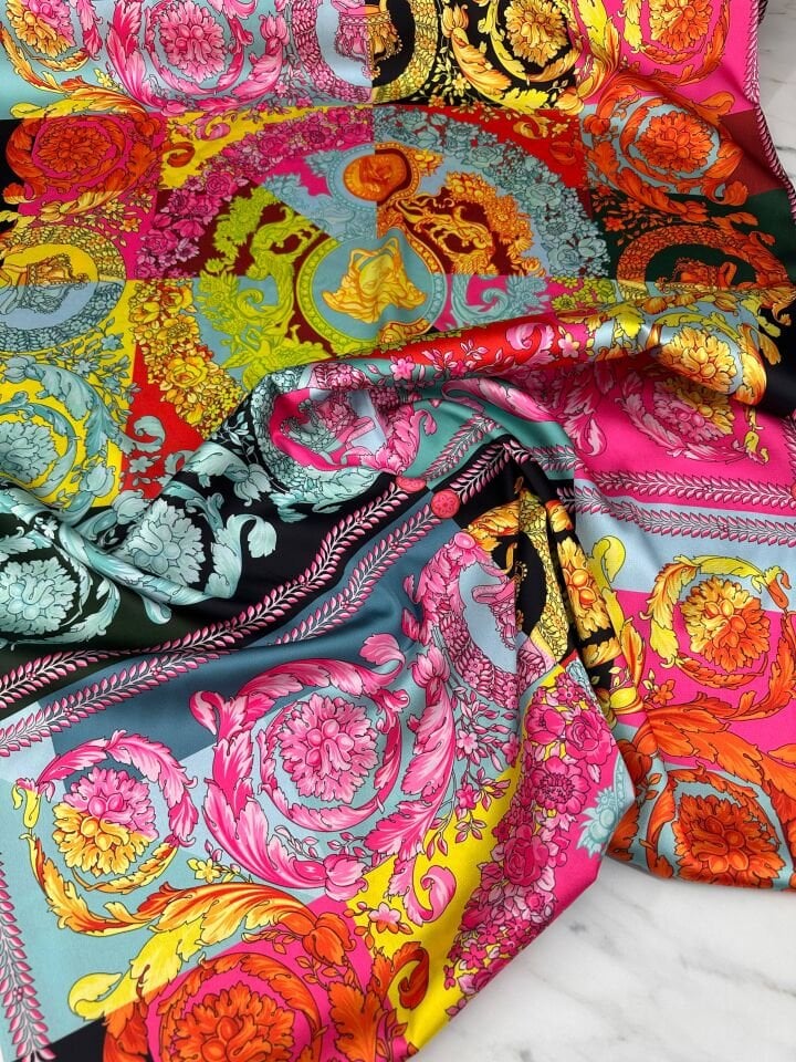 Viyana Desen Elbiselik Gömleklik İpek Saten Kumaş