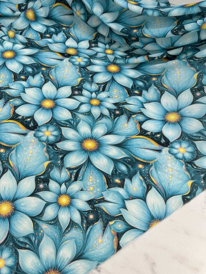 Gök Zambak Desen Krep Kumaş