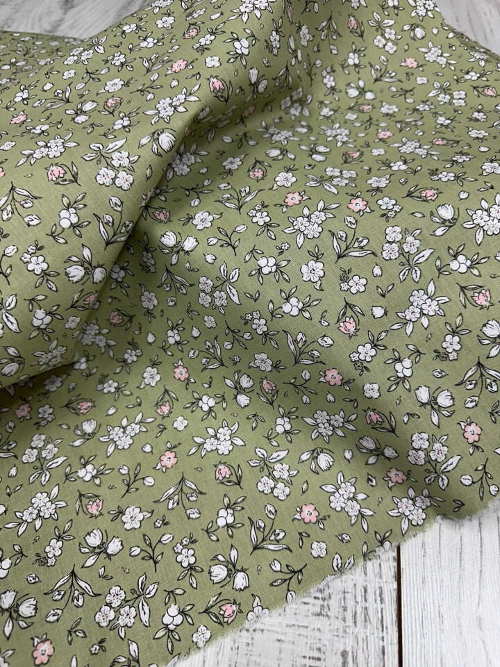 Çiçek Desen 1.60 Poplin