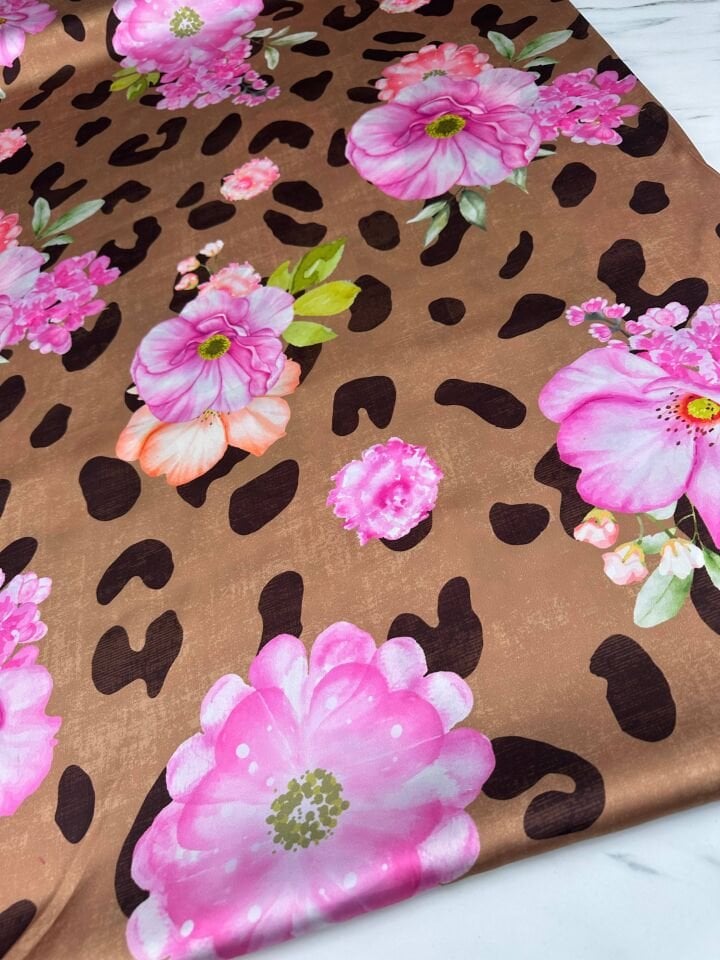 Leopar Gül Desen Elbiselik Gömleklik İpek Saten Kumaş