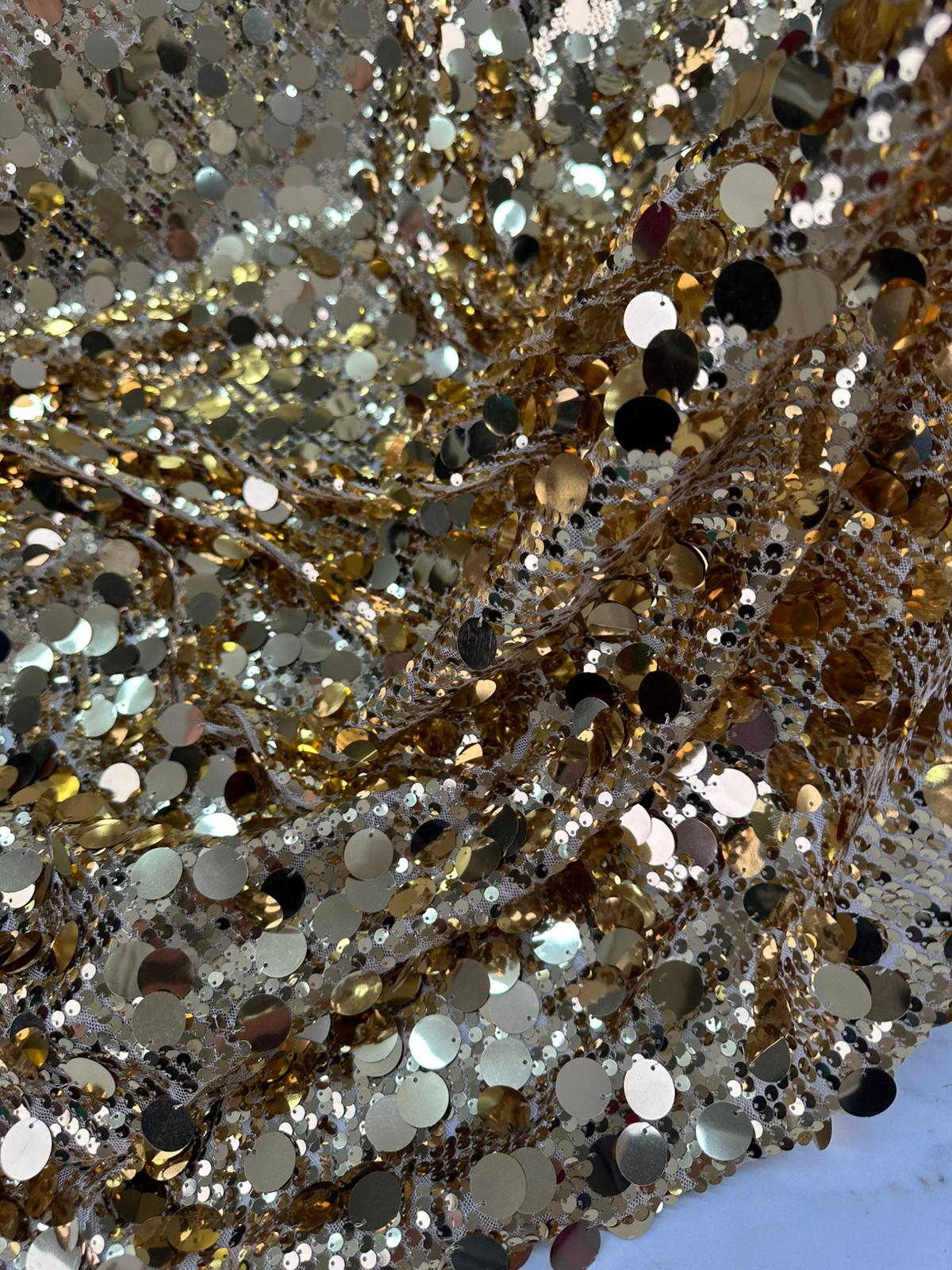 Gold Sarısı Şakira