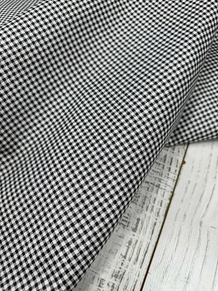 1.60 Poplin Kare Desen