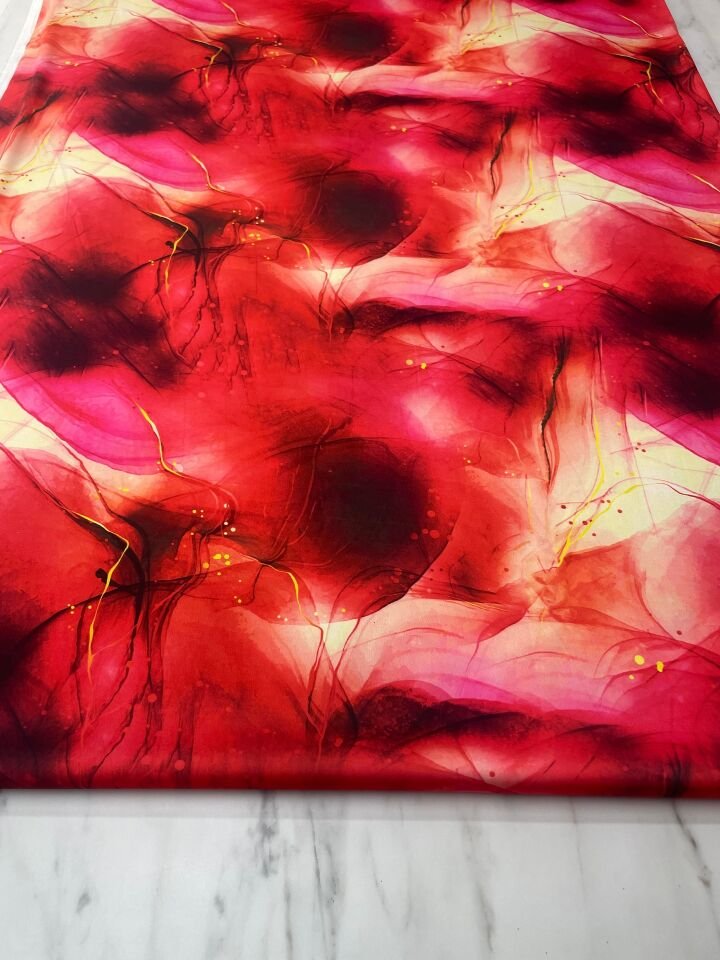 Kırmızı Desen Elbiselik Gömleklik Tivil Saten Kumaş