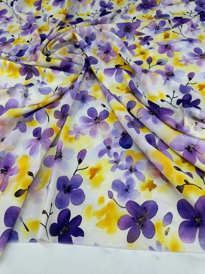 Milas Çiçegi Likralı Krep Kumaş