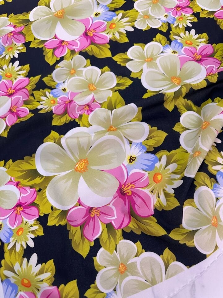 Milas Çiçegi Desen Elbiselik Şalvarlık Krep Kumaş