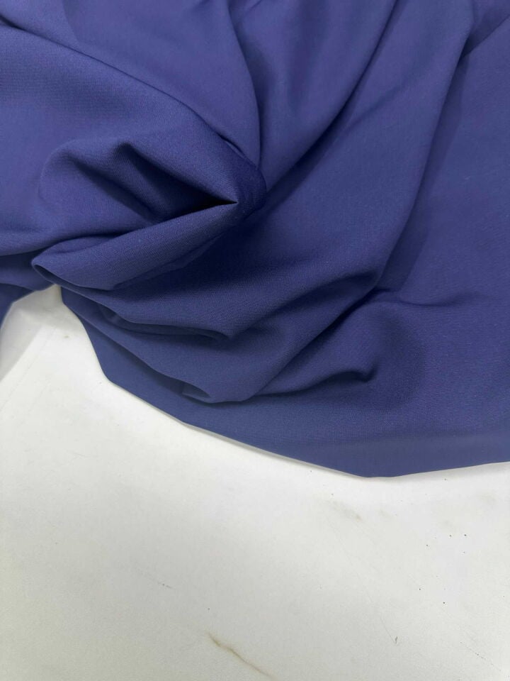 Lacivert Medine İpegi
