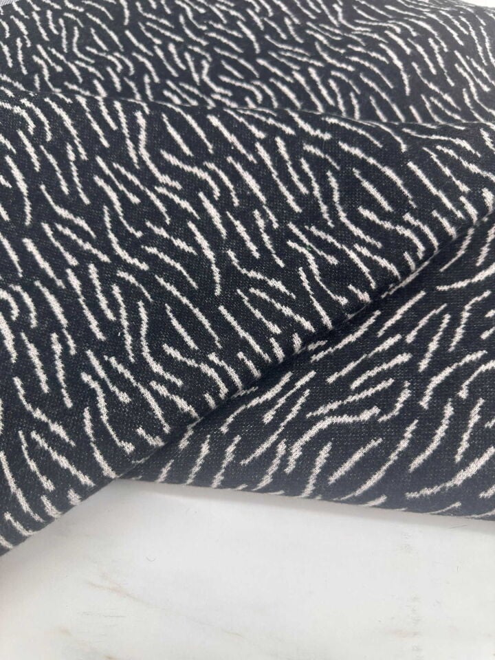 Sıyah Beyaz Kırçıl Desen Elbise Etek Ceket Tunik