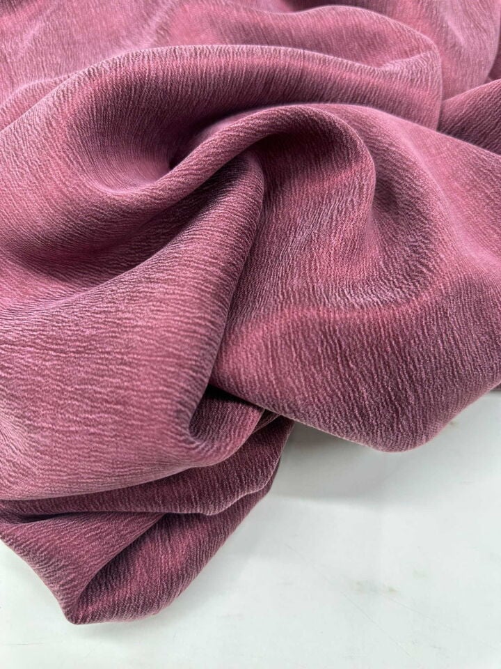 Marsiano Kupra Gül İpek