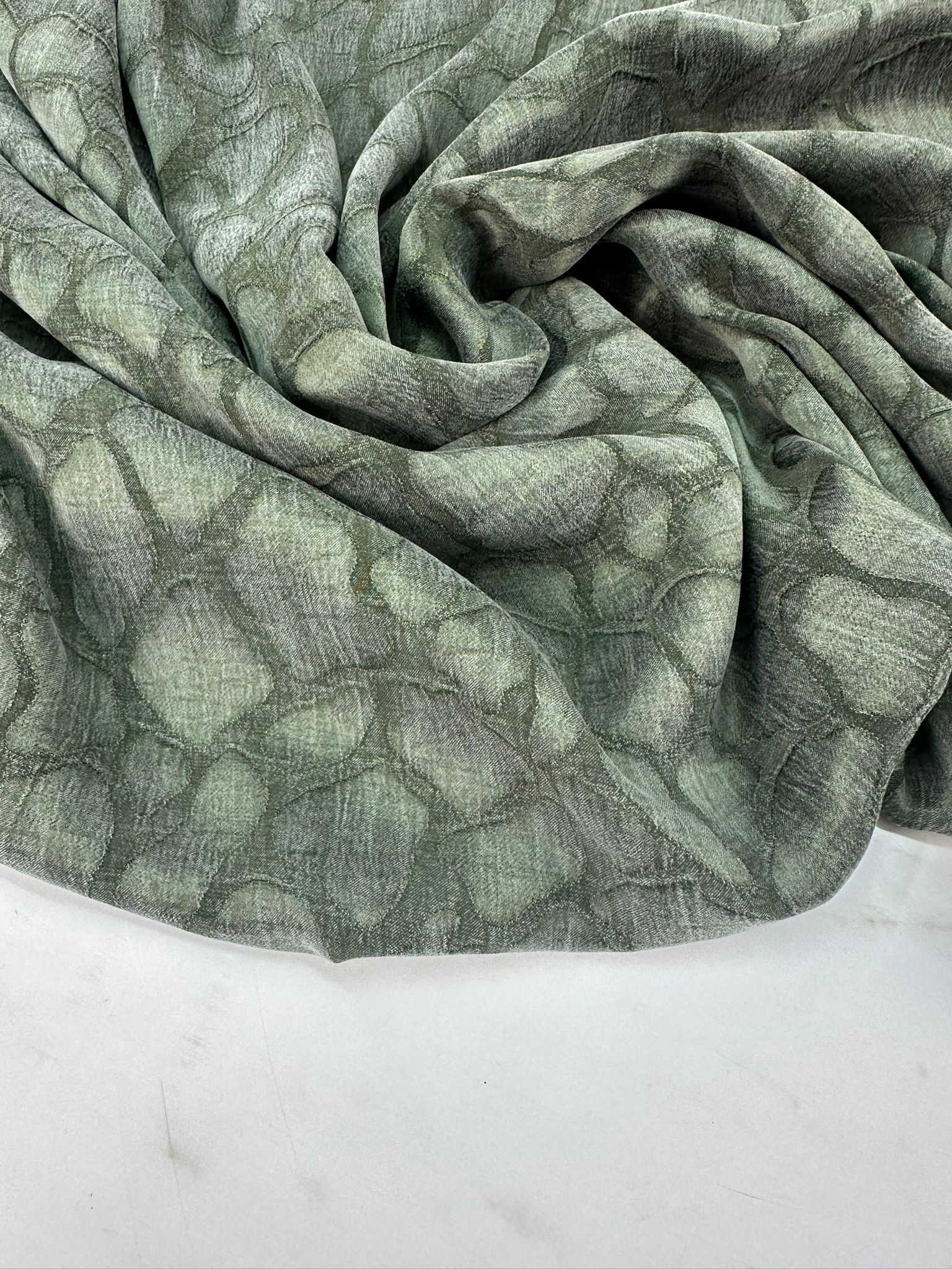 Delgado Kupra Gül İpek Kumaş