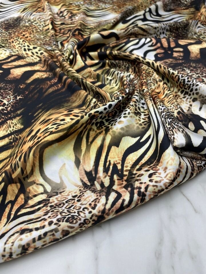 Kaplan Desen Elbiselik Gömleklik Tivil Saten Kumaş