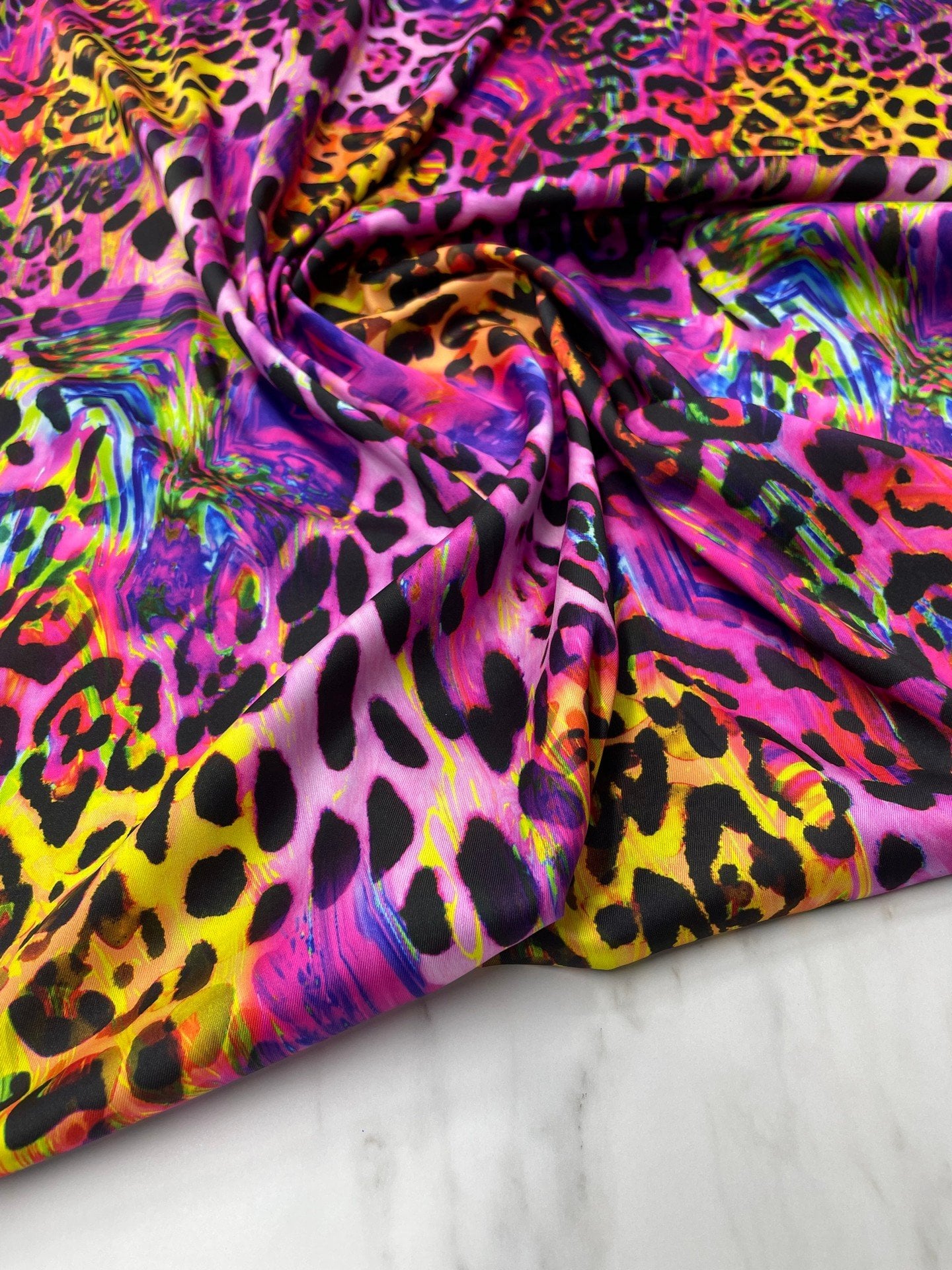Renkli Leopar Desen Elbiselik Gömleklik Tivil Saten Kumaş