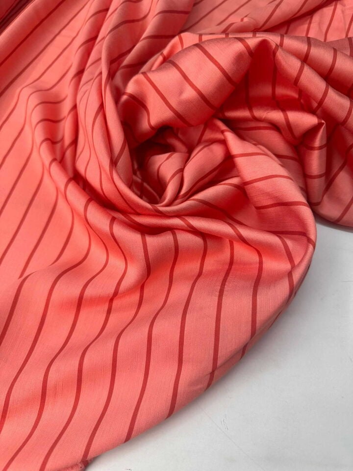 İndirimli İpek Viskon Cizgili Desen Elbise Gömlek Bol Pantolon