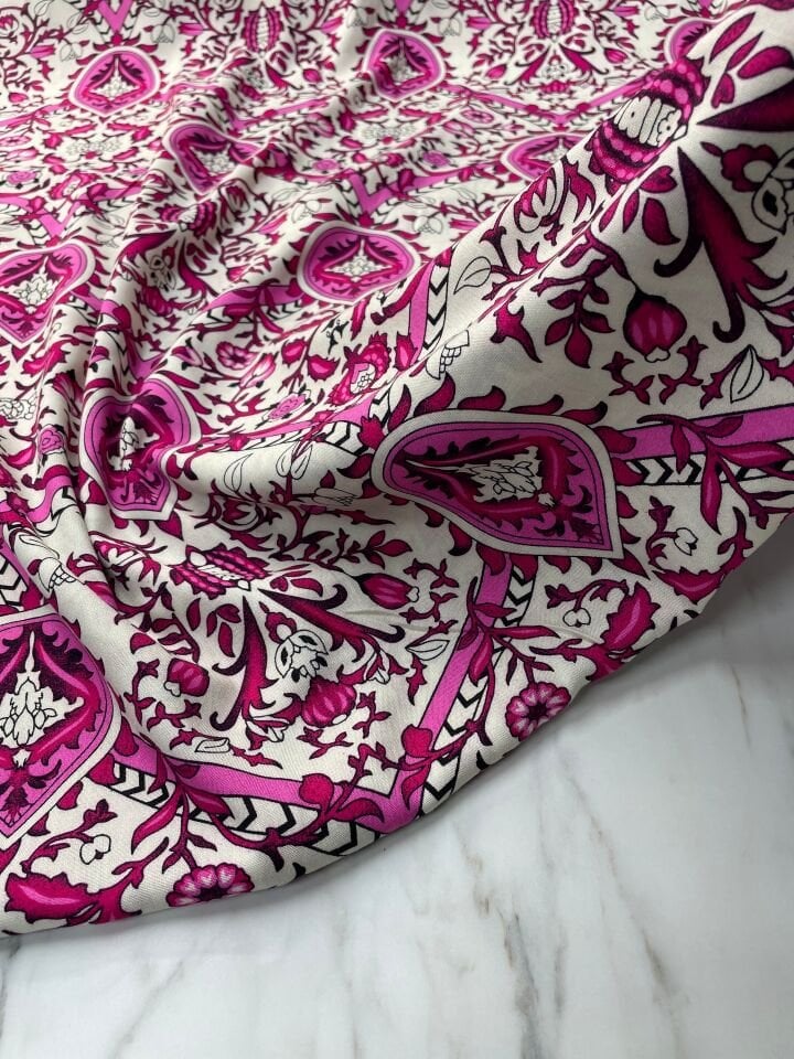 Özbek Desen Yüzde Yüz Pamuklu Elbiselik Viskon