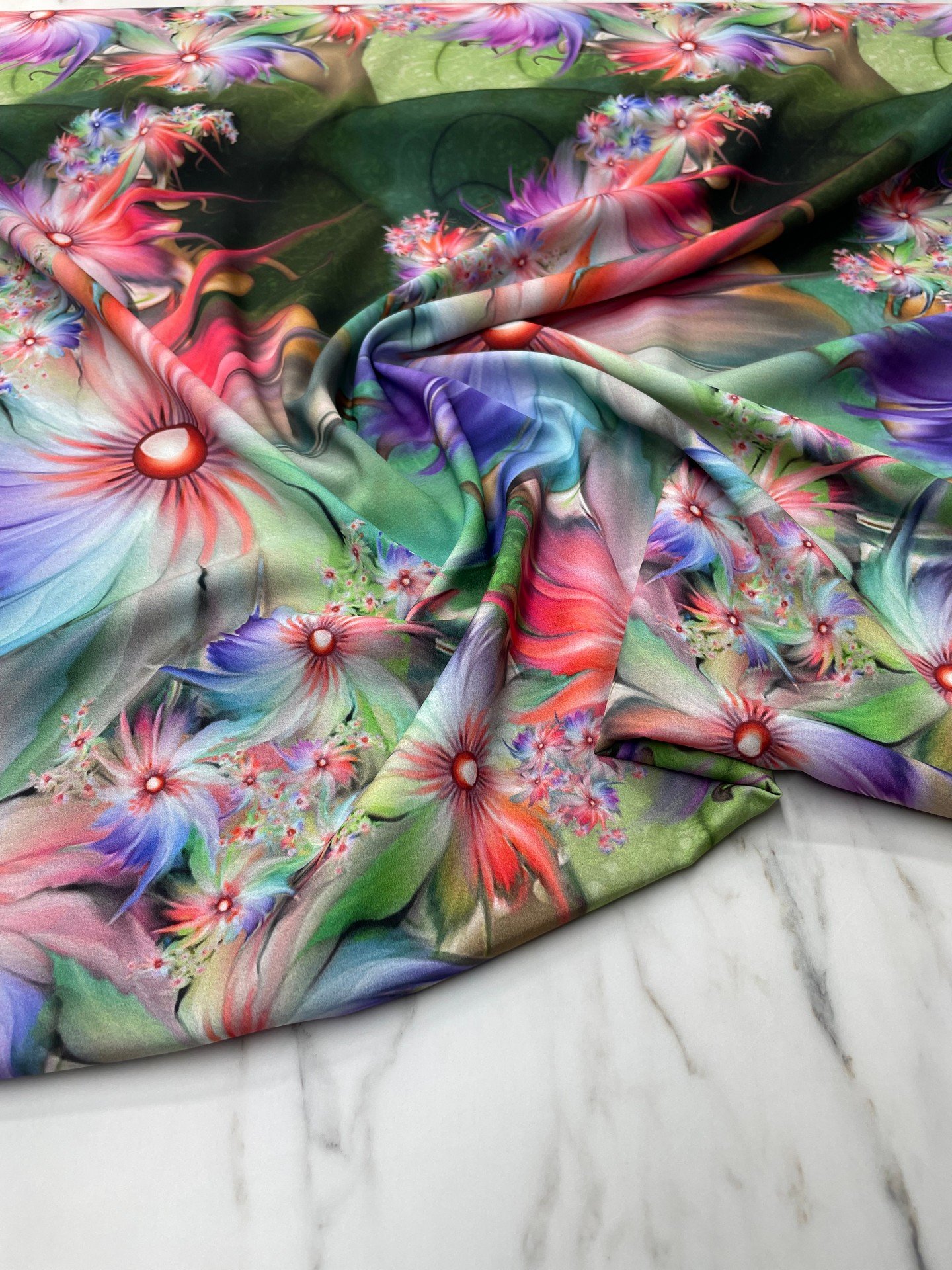 Lilyum Desen Elbiselik Gömleklik Krep Kumaş