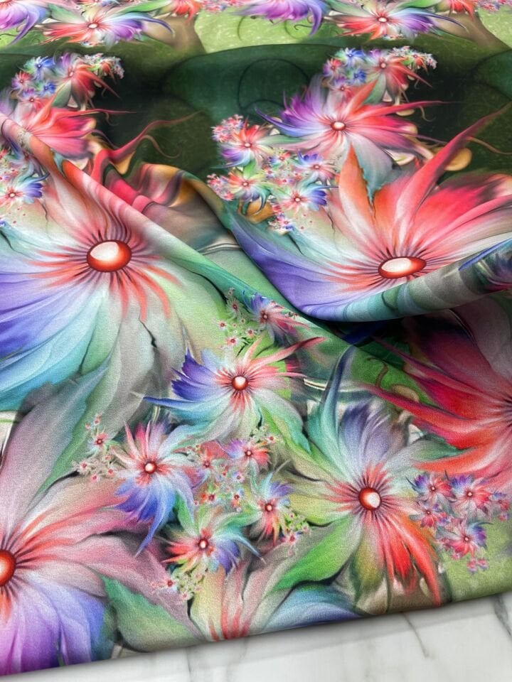 Lilyum Desen Elbiselik Gömleklik Krep Kumaş