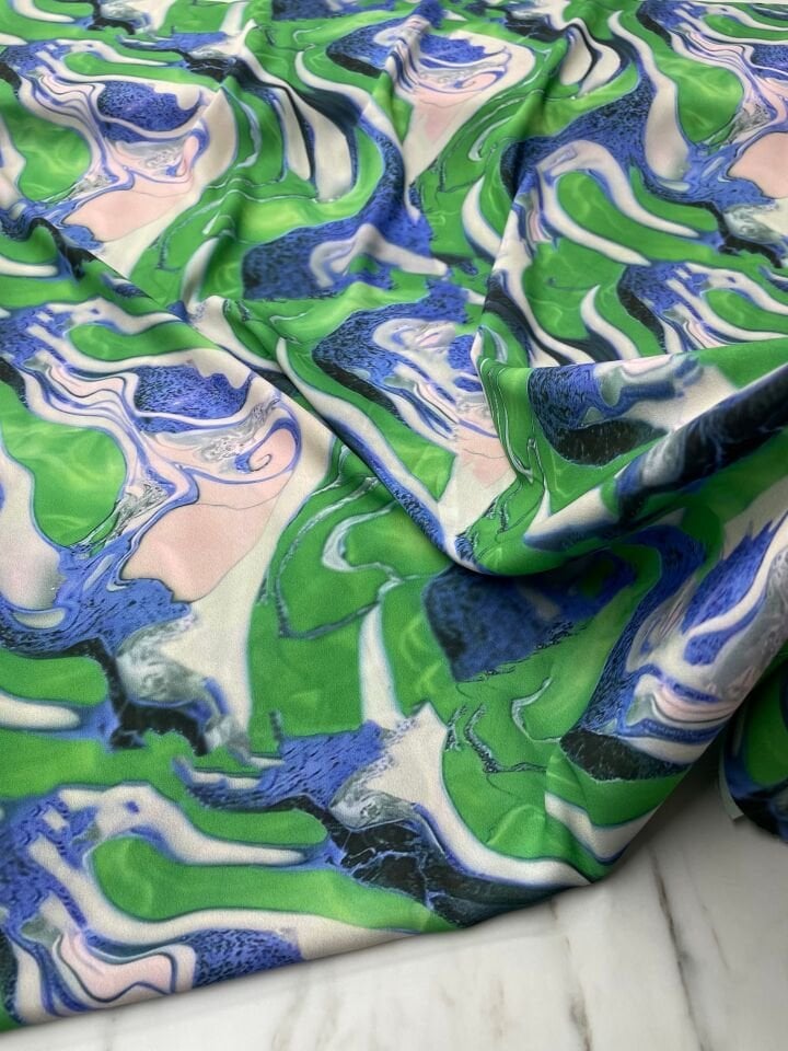 Yeşil Hipnoz Desen Elbiselik Gömleklik Krep Kumaş