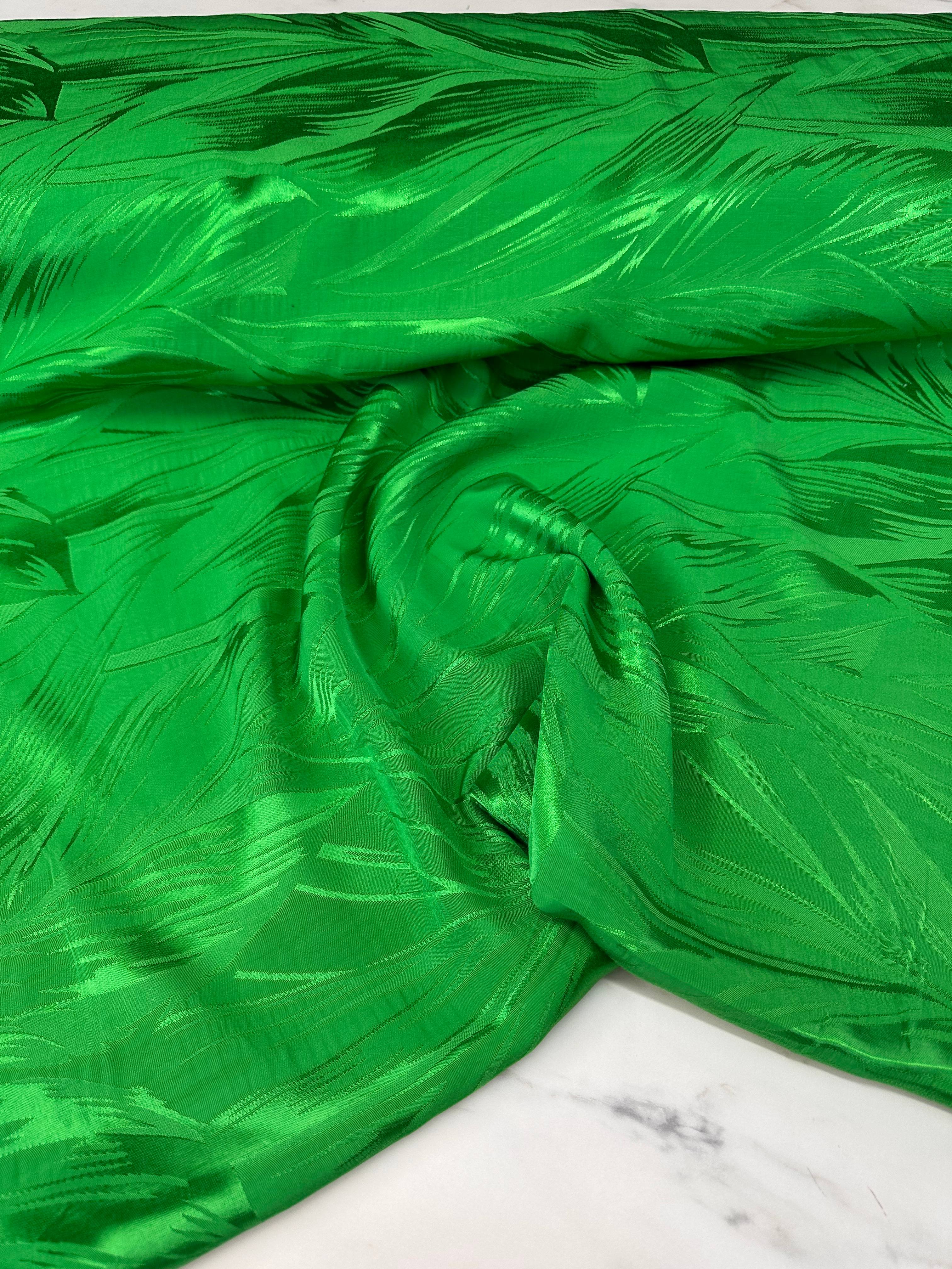 Yeşil Yaprak Desen Elbiselik Şalvarlık Javenes Kumaş