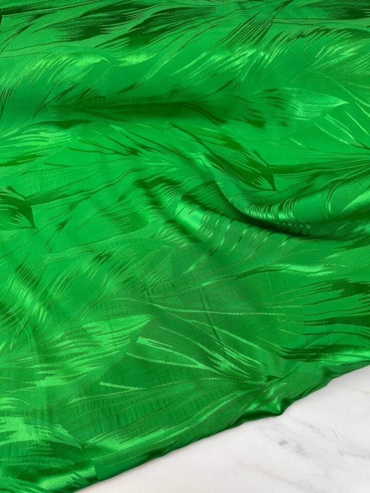 Yeşil Yaprak Desen Elbiselik Şalvarlık Javenes Kumaş