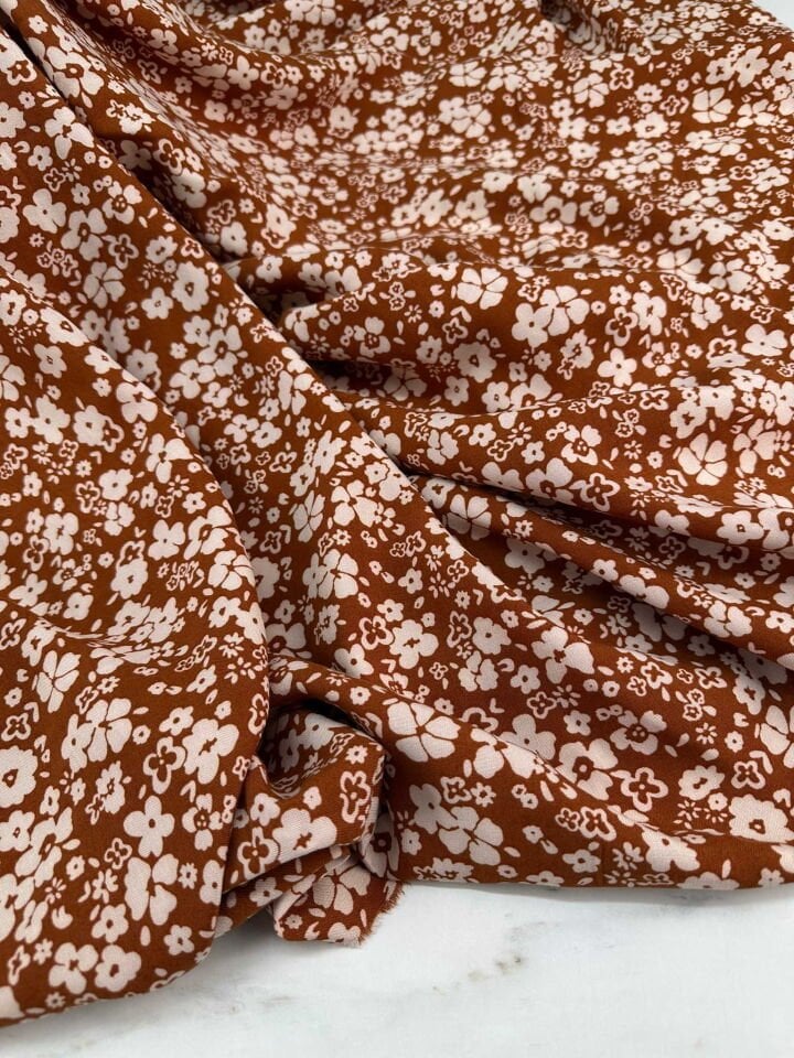 Sümbül Viskon Kumaş