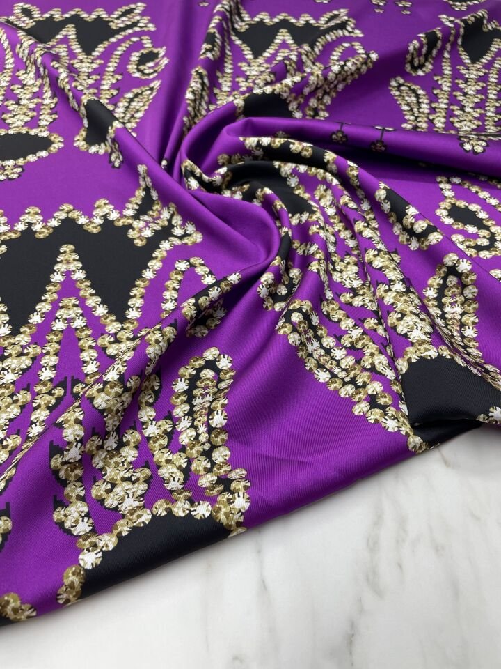 Mor İkatlı Desen Elbiselik Gömleklik Tivil Saten Kumaş