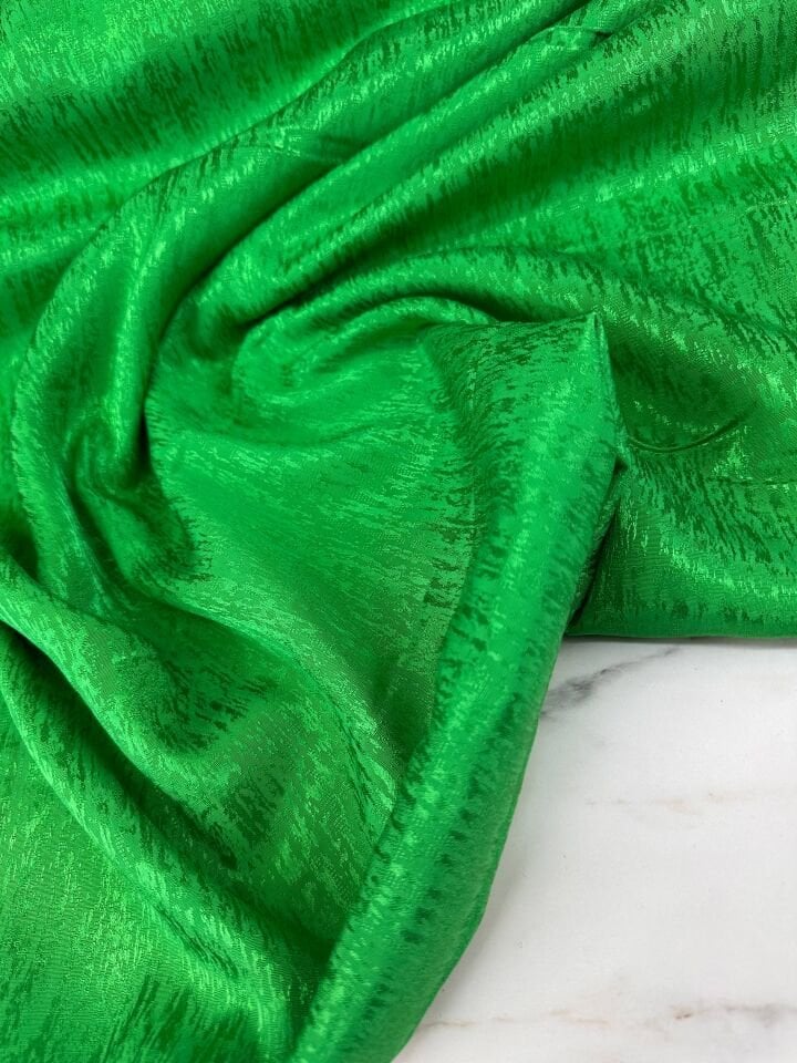 Yeşil Renk Kilim Dokuma Elniselik Şalvarlık Javenes Kumaş