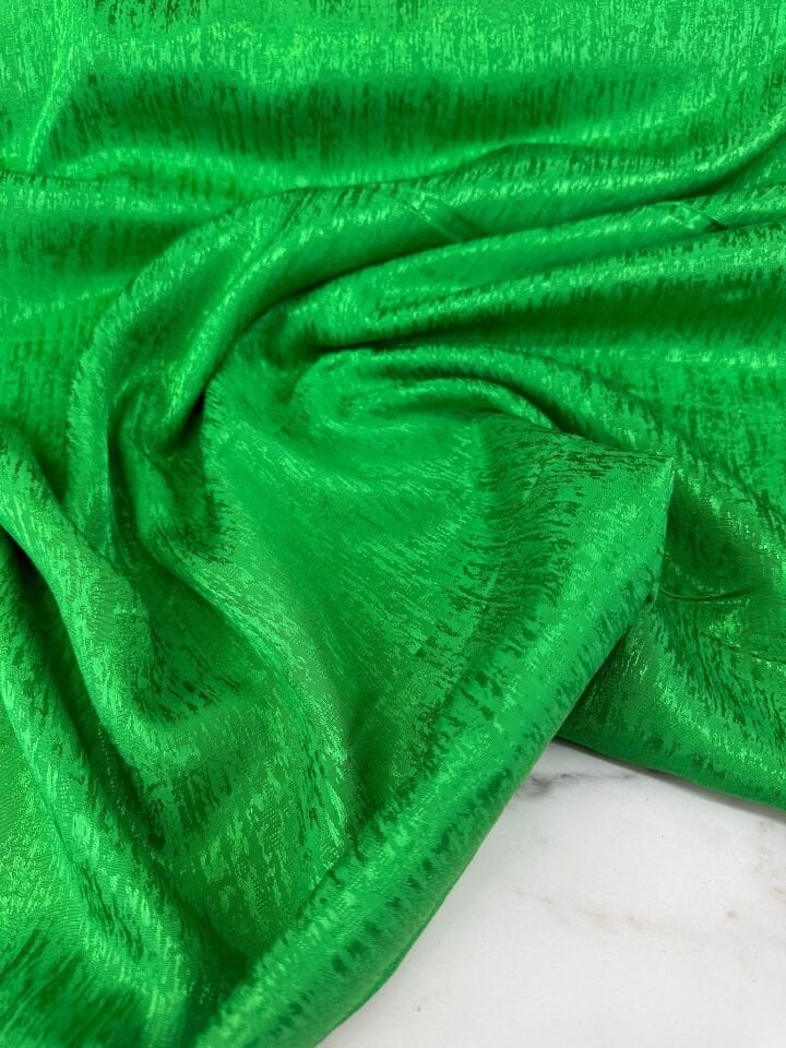 Yeşil Renk Kilim Dokuma Elniselik Şalvarlık Javenes Kumaş