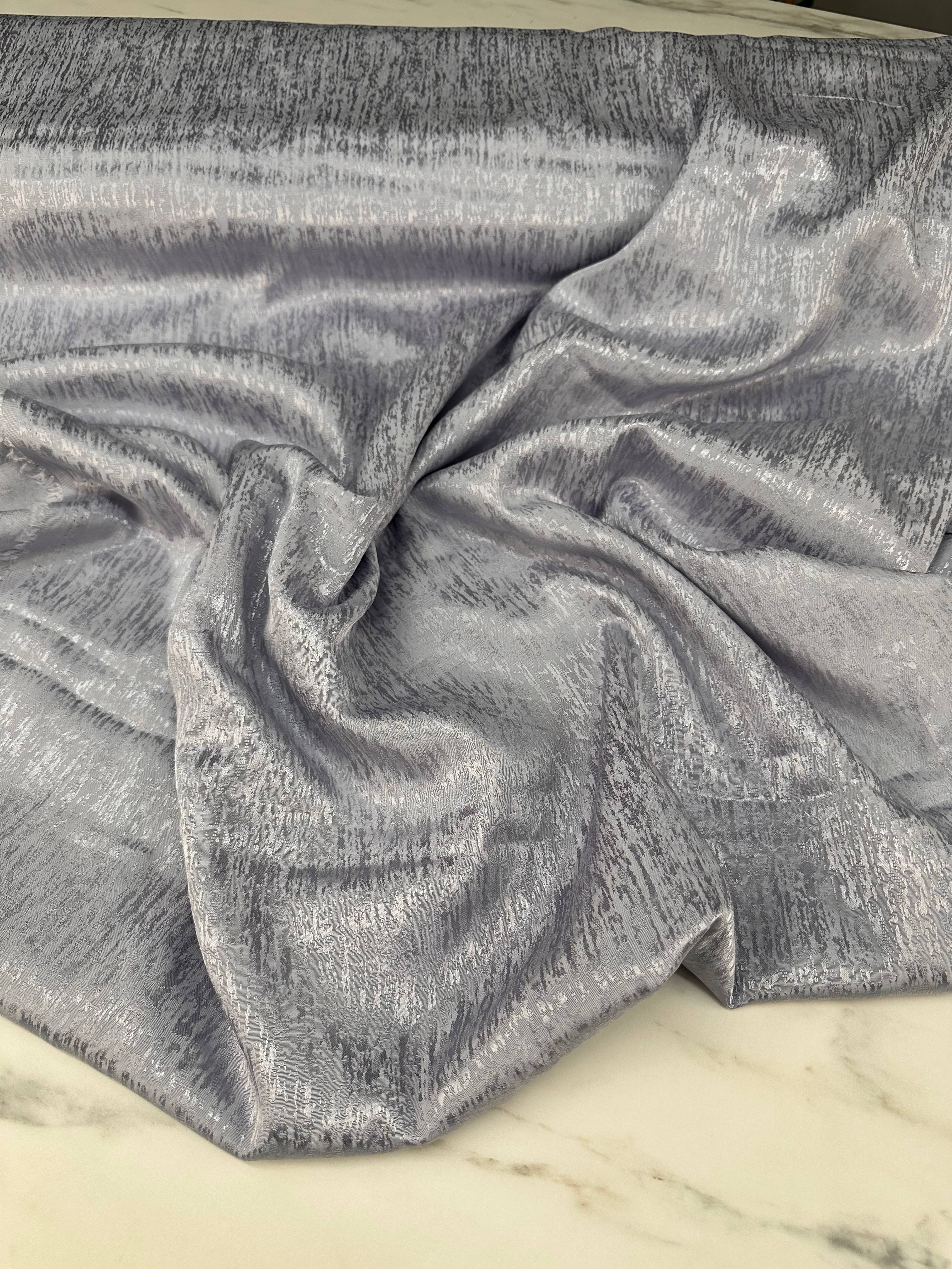 Gri Kilim Desen Elbiselik Şalvarlık Javenes Kumaş