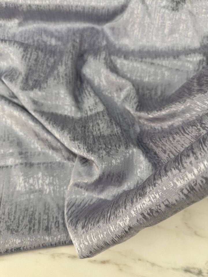 Gri Kilim Desen Elbiselik Şalvarlık Javenes Kumaş