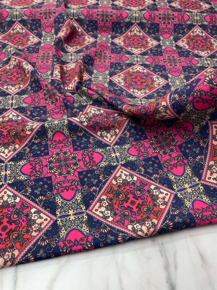 Özbek Desen Elbiselik Gömleklik Krep Kumaş