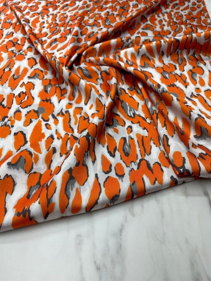 Turuncu Leopar Desen Elbiselik Gömleklik Tivil Saten Kumaş