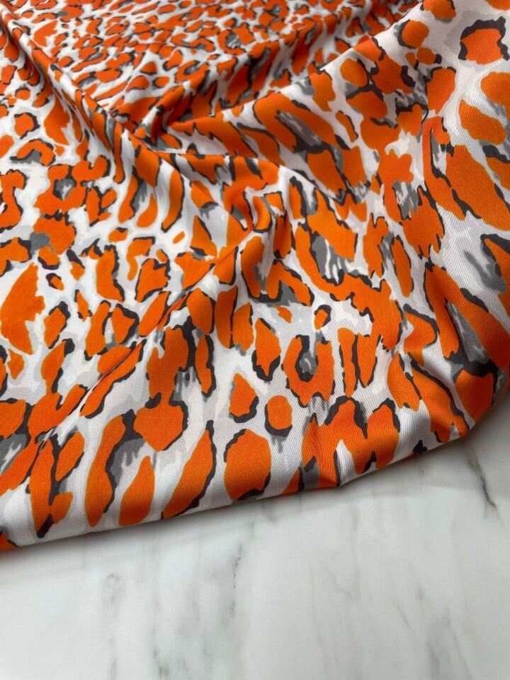 Turuncu Leopar Desen Elbiselik Gömleklik Tivil Saten Kumaş