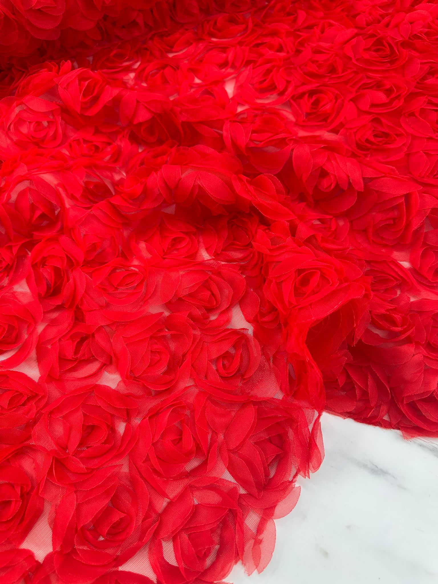 Kırmızı Renk 3 Boyutlu Kumaş Elbise Etek Ceket