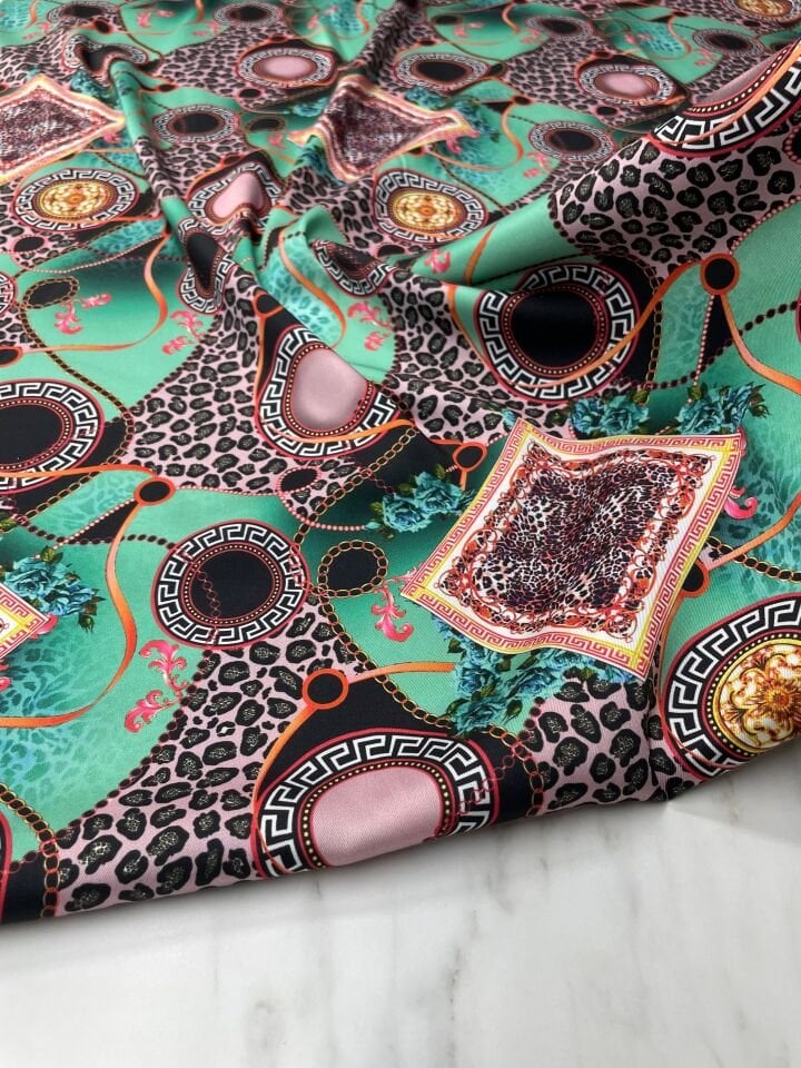 Viyane Desen Elbiselik Gömleklik Tivil Saten Kumaş