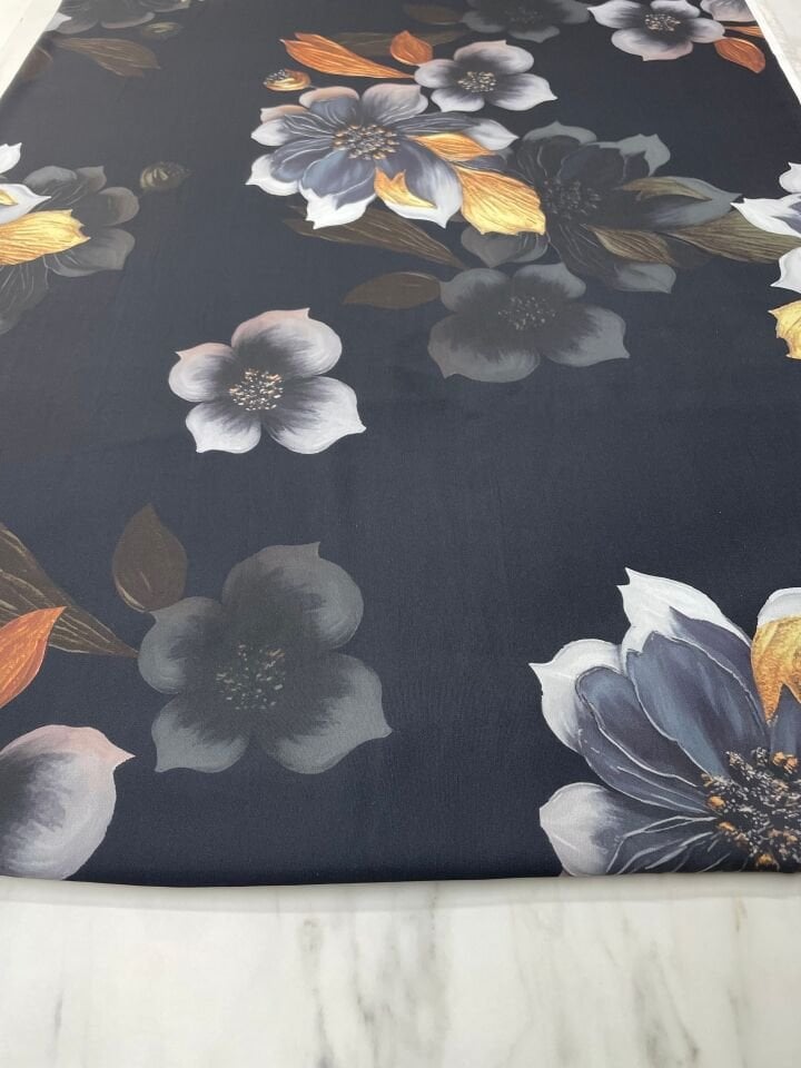 Geranium Desen Elbiselik Gömleklik Tivil Saten Kumaş