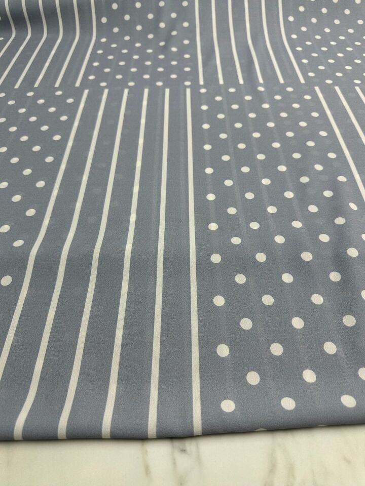 Gri Noktalı Desen Elbiselik Gömleklik Krep Kumaş