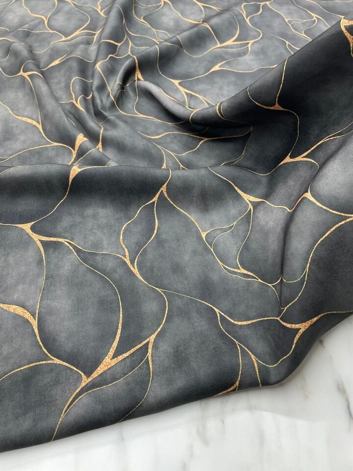 Siyah Viva Desen Elbiselik Gömleklik Tivil Saten Kumaş