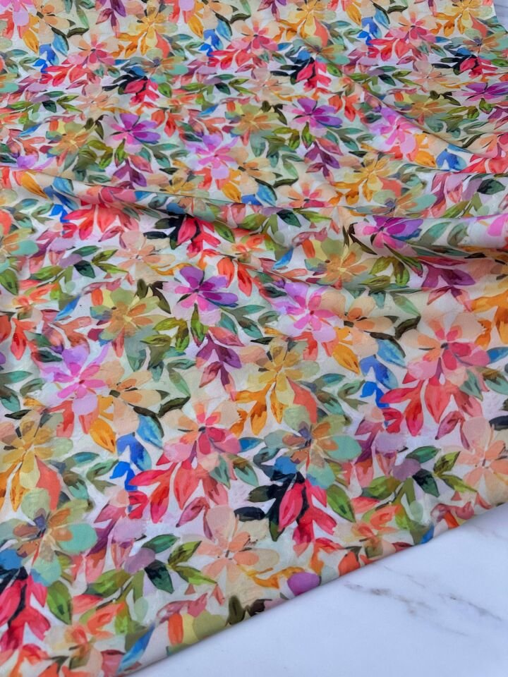 Yaz Çiçegi Desen Krep Kumaş Elbise Etek Gömlek Şalvar Olarak Kullanabilirsiniz