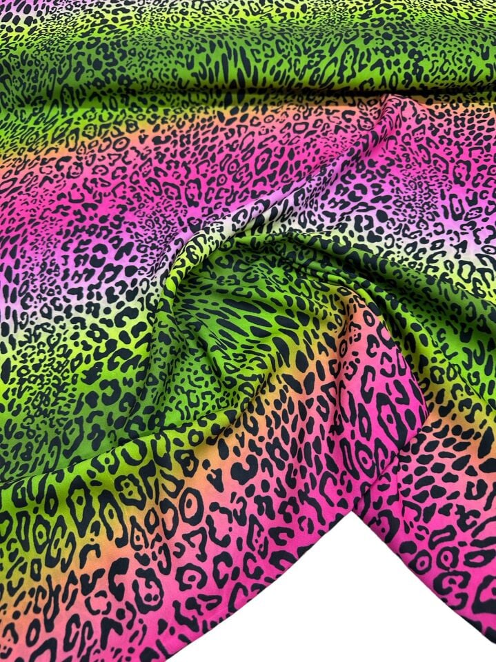 Renkli Leopar Desen Elbiselik Gömleklik Krep Kumaş