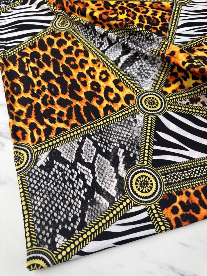 Lıyon Desen Krep Kumaş Elbise Gömlek Etek şalvar Olarak Kullanabilirsiniz