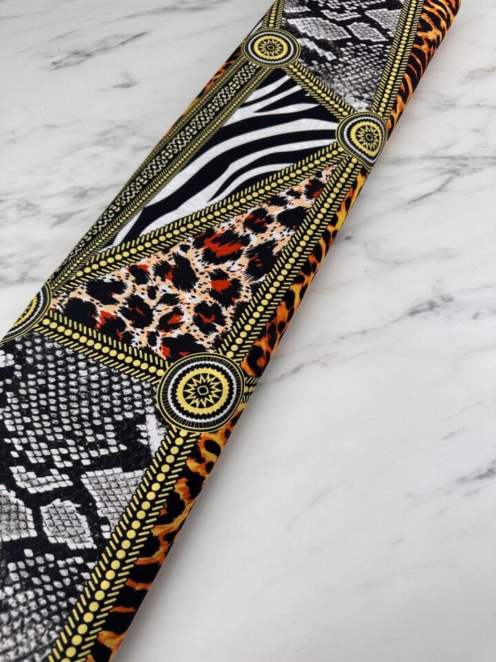 Lıyon Desen Krep Kumaş Elbise Gömlek Etek şalvar Olarak Kullanabilirsiniz