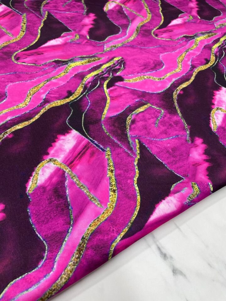 Fuşya Mermer Desen Elbiselik Gömleklik Tivil Saten Kumaş