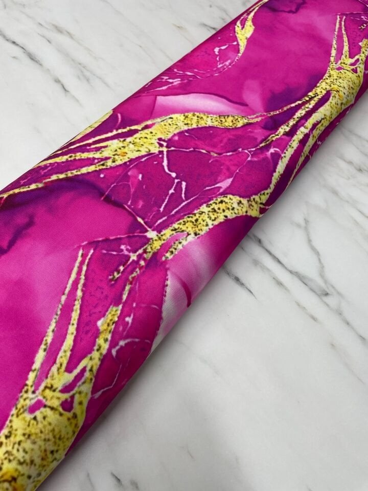 Fuşya Desen Elbiselik Gömleklik Tivil Saten Kumaş