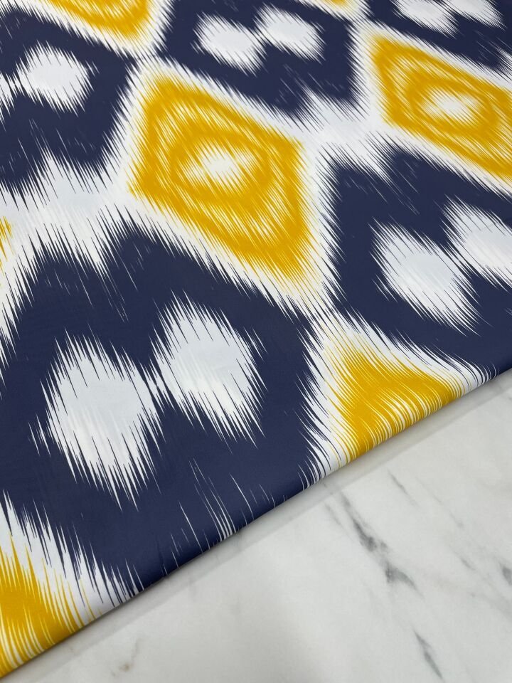 İkat Desen Elbiselik Gömleklik Tivil Saten Kumaş