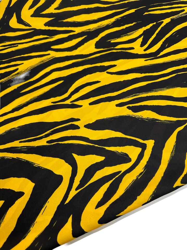 Sarı Zebra Desen Elbiselik Gömleklik Krep Kumaş