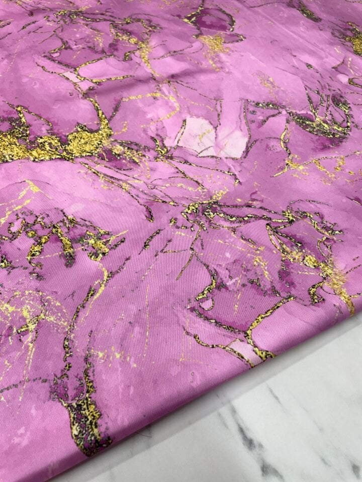 Pembe Mermer Desen Elbiselik Gömleklik Tivil Saten Kumaş